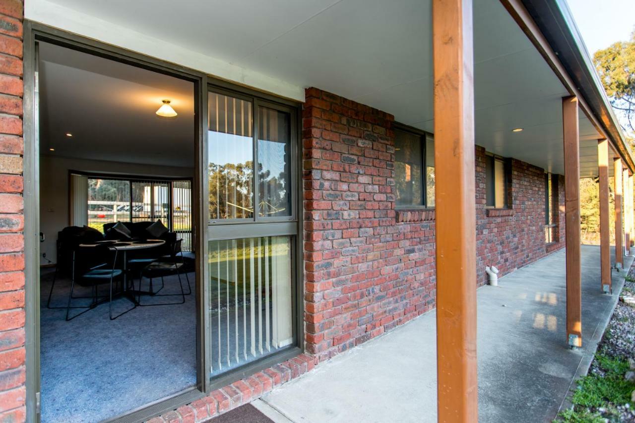 Acton Park Holiday Units Esterno foto
